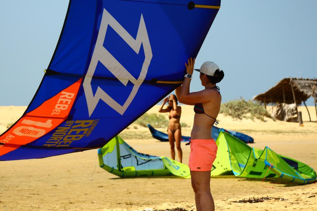 De Silva Wind Resort Kalpitiya - Kitesurfing School Sri Lanka Exterior photo